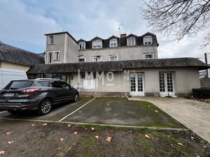 Immeuble à vendre Le Lude