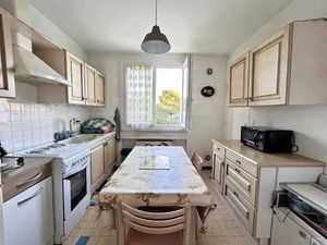 Appartement lumineux  pièces confortables quartier calme de MONTELIMAR