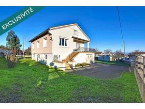 Maison à fort potentiel  terrain clos de 1 100 m².