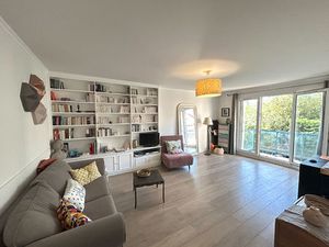 Appartement 2 pièces avec balcon et parking