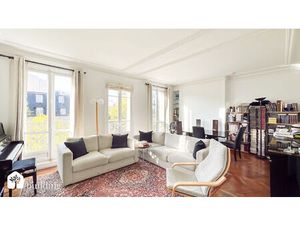 À vendre - Paris 17e Pereire - Appartement 4 pièces de 88 05 m2 avec balcon