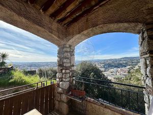 Maison 7 chambre(s) à vendre