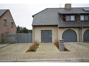 Huis te huur in Roeselare met 3 slaapkamers