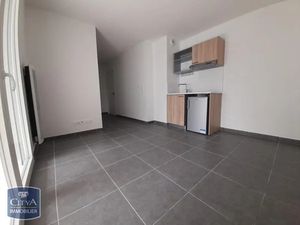 Appartement à louer 1 pièce 23.4 m² - Nîmes (30) - 388€