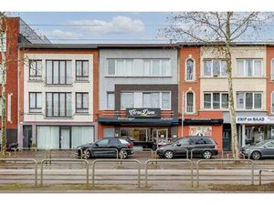 Opbrengsteigendom te koop in Mortsel