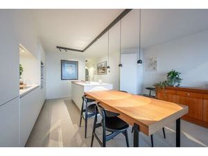 Designappartement met panoramisch zeezicht!