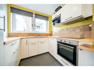 Appartement te koop in Luik met 1 slaapkamer