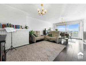 Appartement te koop in Roeselare met 3 slaapkamers