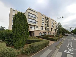 Parking / box Le Chesnay