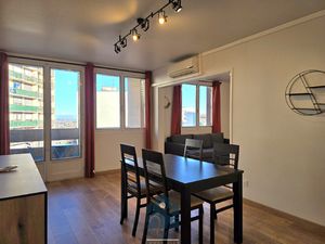 Appartement 4 pièces avec balcon  garage et cave