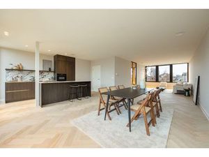 High-end Triplex Penthouse