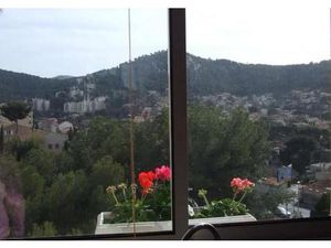 Location appartement 1 pièce 25 m² à Marseille 9 (13009)