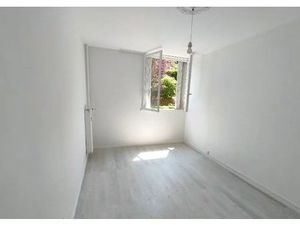 Location appartement 4 pièces 70 m² à Marseille 13 (13013)