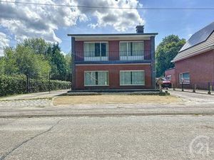 Opbrengsteigendom te koop in Heist-Op-Den-Berg