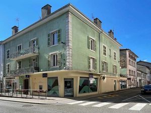 Immeuble à vendre VALSERHONE 900m2 530 000€