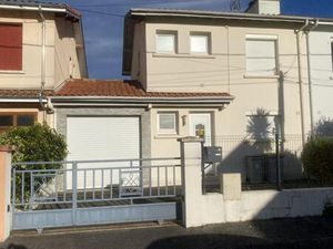 Maison Mitoyenne 4 pièces Quartier calme et recherché à Oloron-Sainte-Marie