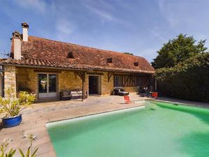 Charmante propriété en pierre avec maison d'amis  lac et vue panoramique près de Bergerac
