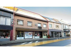 Commercieel te koop in Avelgem met 4 slaapkamers