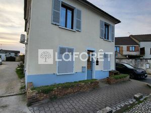 Appartement T2 Villejust à louer