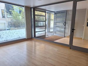 A VENDRE LOFT AVEC JARDIN QUARTIER CATHEDRALE REF FG-GI-V0473