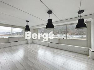 À louer – Bureaux de 117.40 m² – ZI de Carros