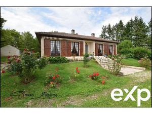 Ensemble immobilier  une maison  trois granges  deux ateliers  2