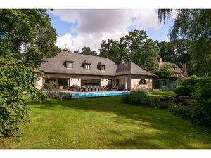 Huis te koop in Zoersel met 5 slaapkamers