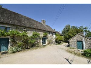 Vente maison 11 pièces 300m2 Givry 71640 - 815000 € - Surface Privée