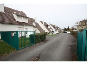 Vente maison 5 pièces 130m2 Tinqueux 51430 - 291500 € - Surface Privée