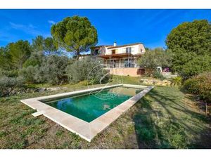 Vente maison 9 pièces 156m2 Salernes 83690 - 375000 € - Surface Privée