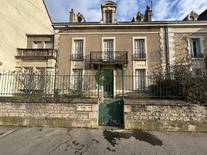 MAISON DE MAÎTRE - PROCHE CENTRE-VILLE