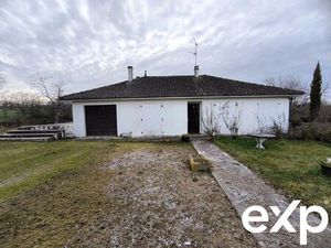 Maison de village charmante à Chabanais