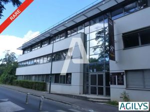 A VENDRE : Plateau de bureaux au pied de la gare RER B - Rare sur le territoire Paris-Sacl
