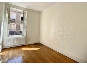 Location appartement 3 pièces 69 m² à Nancy (54000)