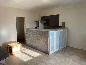 Location Appartement 2 pièces à Fougères (35300) : à louer 2 pièces / 37m² Fougères