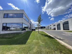 Bien professionnel à vendre à Charleroi € 290.000 (LJ754) | Zimmo