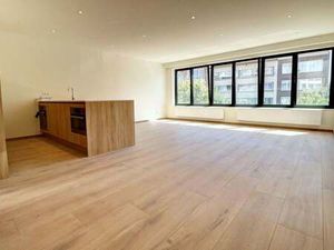 Appartement à louer à Woluwe-Saint-Pierre € 1.800 (LJ8C9) | Zimmo