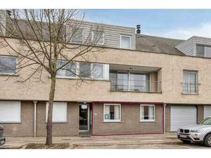 Appartement au rez-de-chaussée avec jardin et place de parki