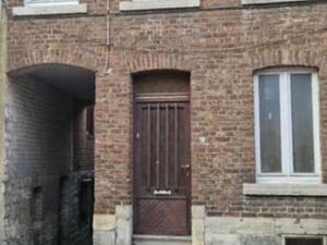 Petite maison d'habitation au centre de Marche-en-Famenne