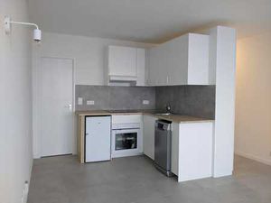 Studio entièrement rénové