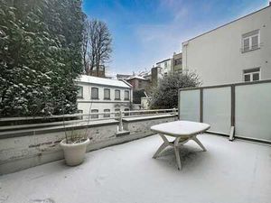 CEE/ BRUXELLES : Charmant studio