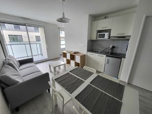Location appartement 1 pièce 32 m² à Clermont-Ferrand (63000)