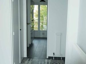 Location appartement 4 pièces 73 m² à Billère (64140)