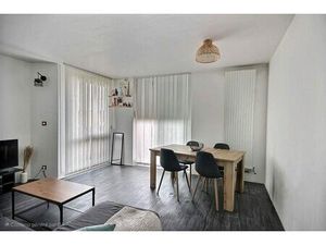 Appartement 2 pièces proche des commerces