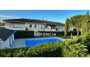 LAVAUR T3 AVEC TERRASSE DE 8m2 ET 2 PLACES DE PARKING