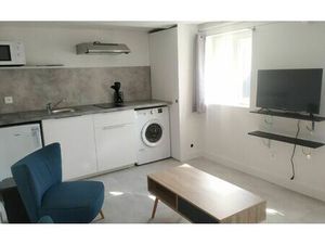 Location appartement  m² T-1 à Margny-lès-Compiègne  590 €