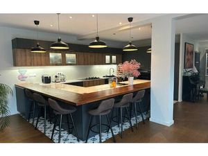 Maison Châtillon-en-Michaille m² T-5 à vendre  698 000 €