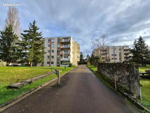 Parking 8 m² Auxerre