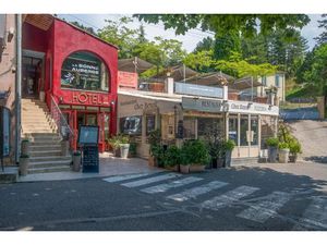 HOTEL RESTAURANT à VENDRE à MOUSTIERS SAINTE MARIE (04) HAUTE-PROVENCE - PARC DU VERDON