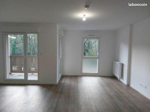 Studio 1 pièce 32 m²